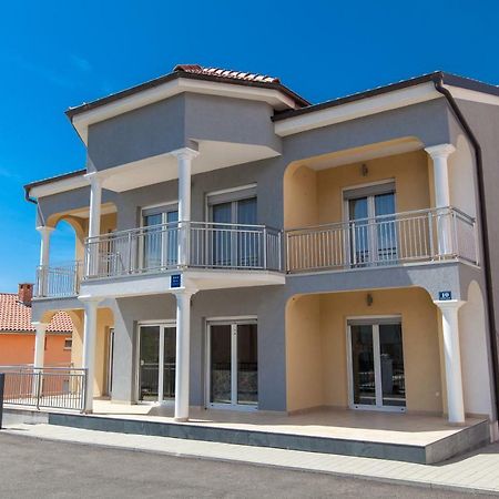 Moderne Souterrainwohnung Crikvenica Extérieur photo